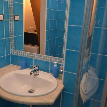 L'antropologo فندق مبيت وإفطار 3*