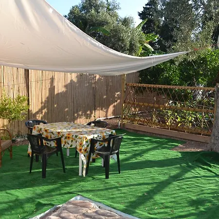 L'antropologo فندق مبيت وإفطار 3*